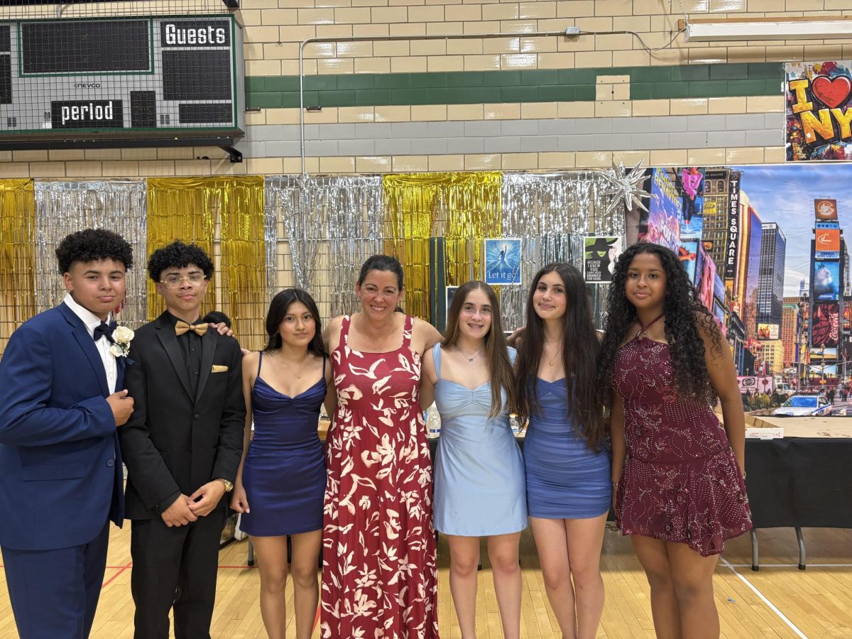 ELA teacher Mrs. Erin Meade's ninth period students posed for a picture during the dance. 